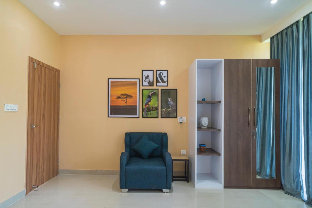 Tusker Tea County Hotell Chālsa Eksteriør bilde